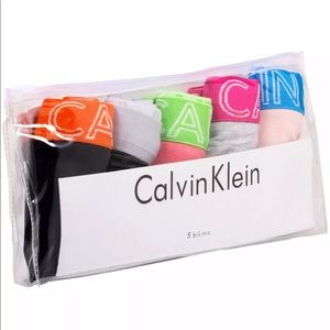 Calvin Klein Women's Cotton bikini Panty 5 Pack